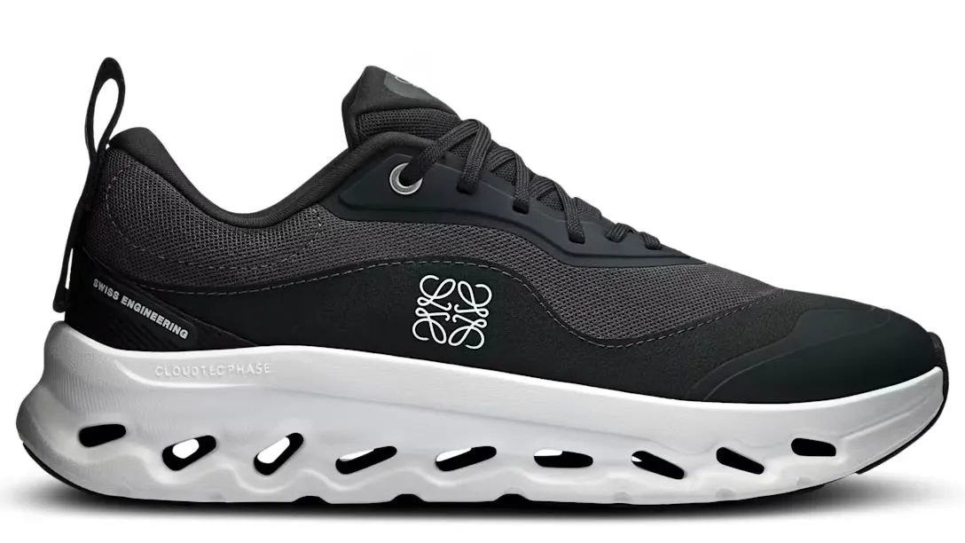 Rapid Motion Feather Light Modern Commuters On Running Cloudtilt 2 LOEWE Black (Women's)