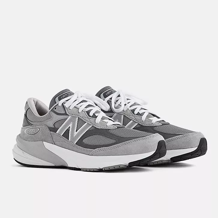 Color - coordinated 990v6 - Grey