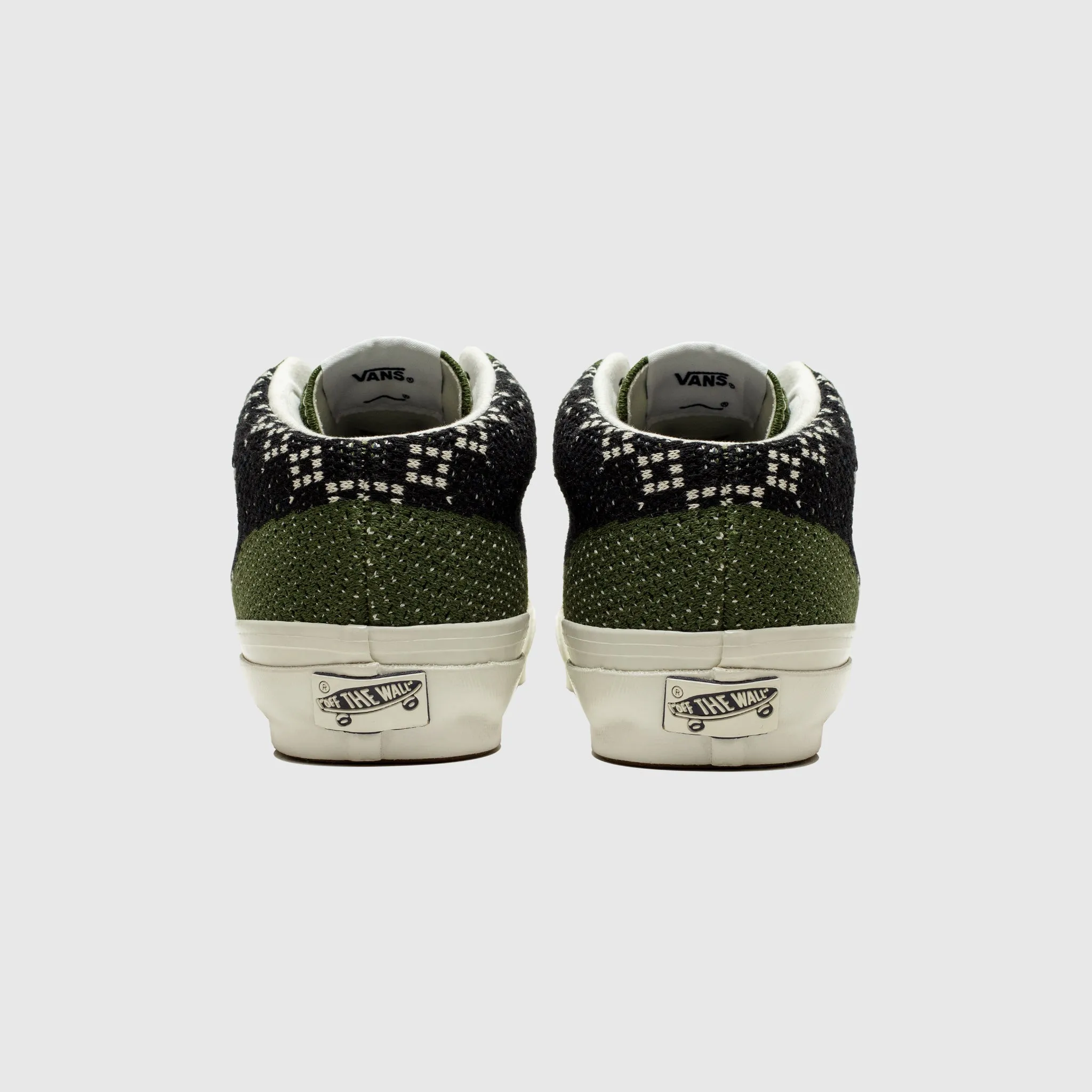 Bold Neon HALF CAB 33 EK LX