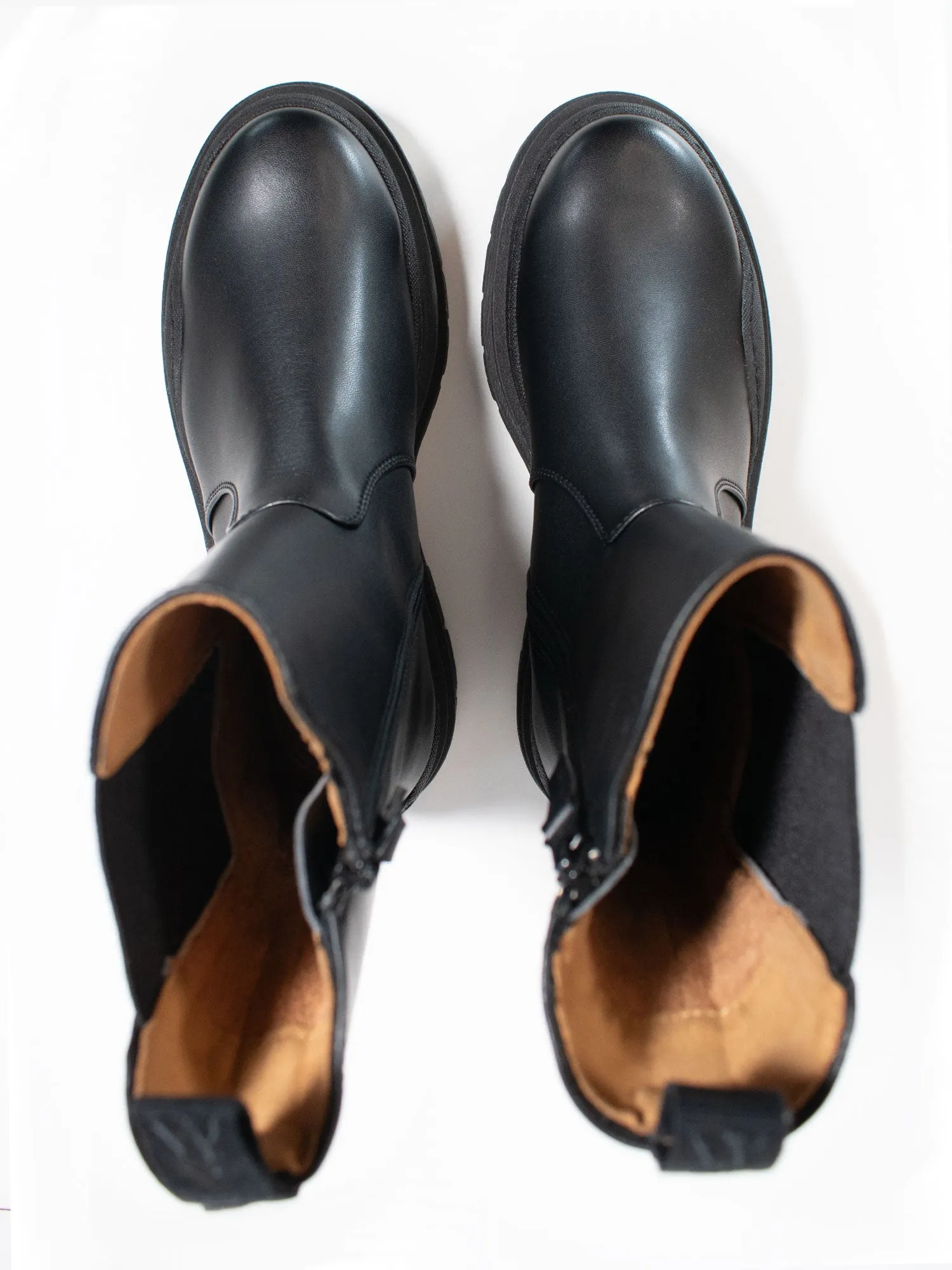 Track Sole Chelsea Mid-Height Boots Rugged Walk Sweat Wicking