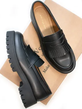 Track Sole Fringe Loafers Heavy Terrain Comfortable Design