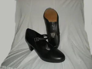 2.25" Malaga -- Flamenco Shoe -- Black Dinner Look