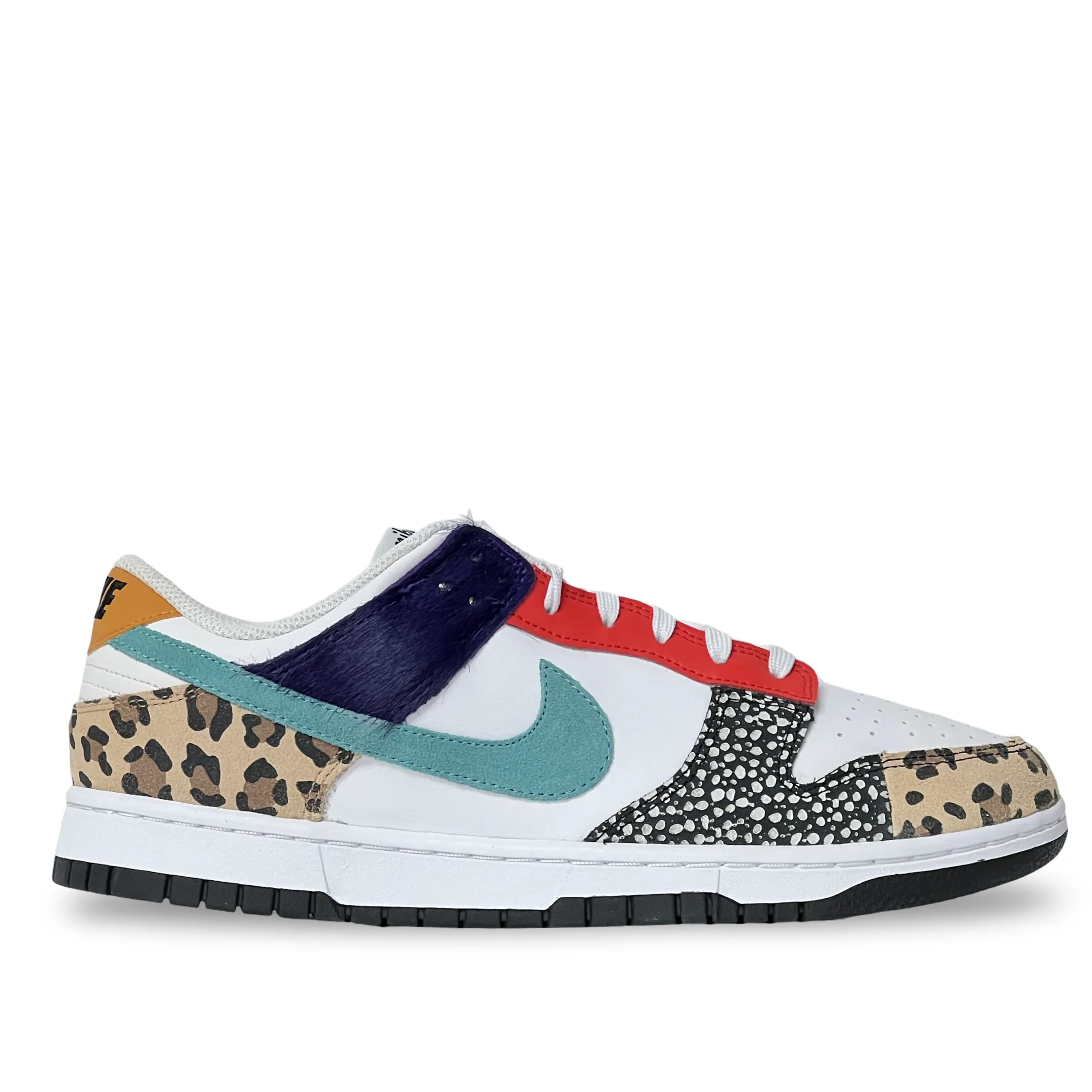WMNS Nike Dunk Low SE Safari Mix Color Pop