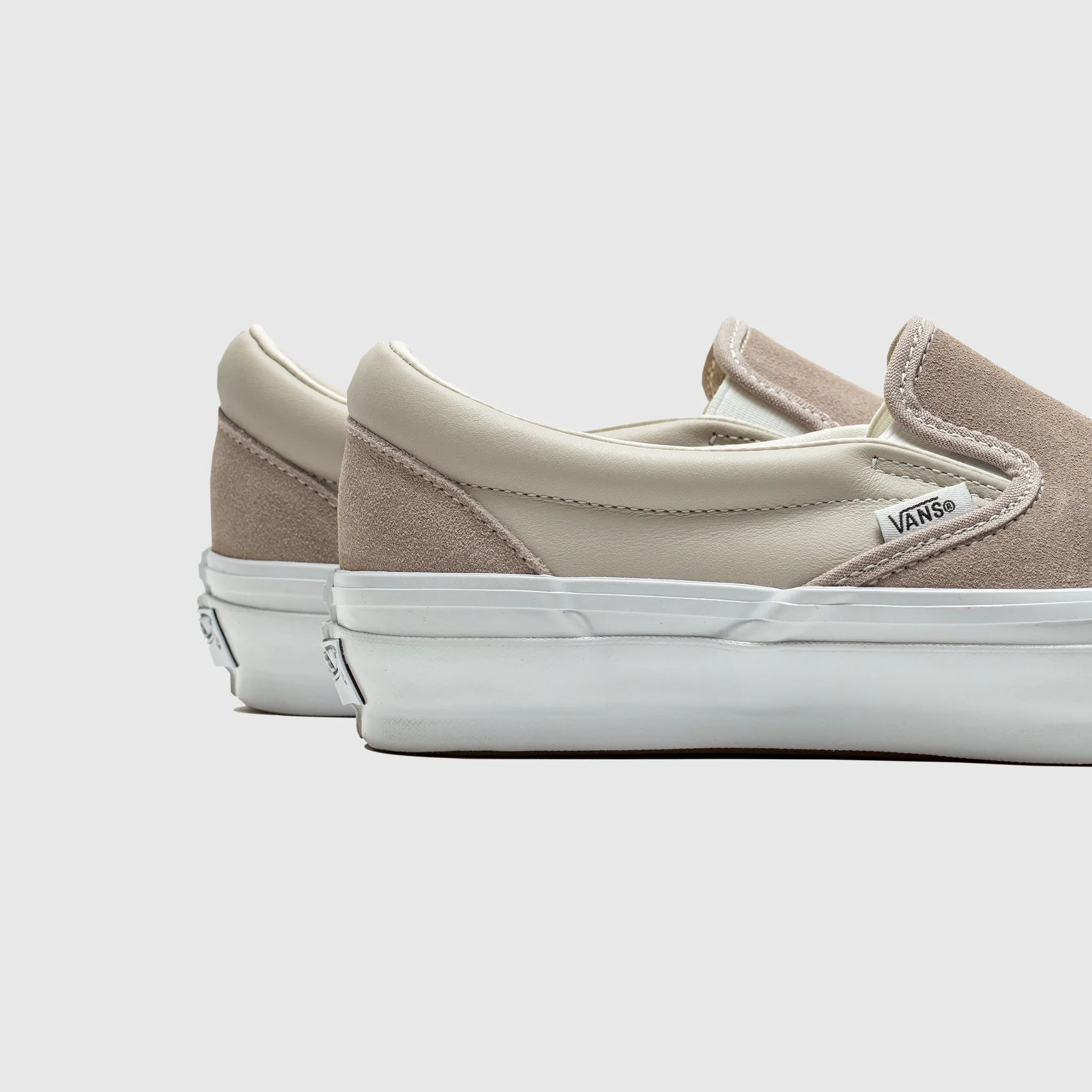 evening run CLASSIC SLIP-ON 98 LX